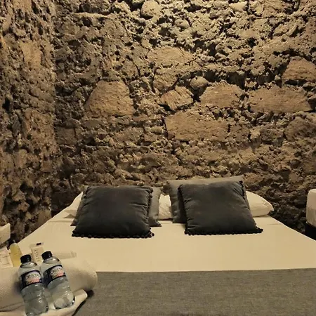Be Lounge *